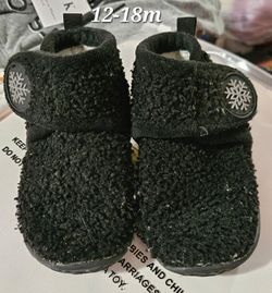 Baby shoes