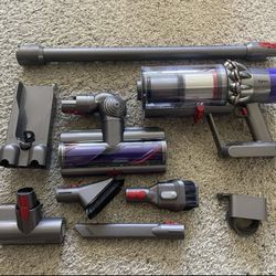 Dyson Cordless Vacuum Animal V10