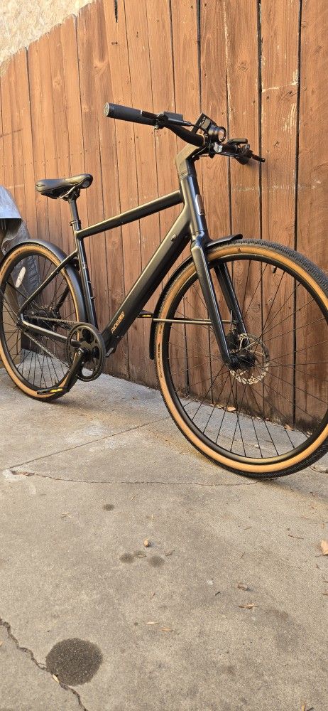 Ride1-up Roadster V3 Electric Bike