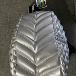 MadPax  Backpack 40$
