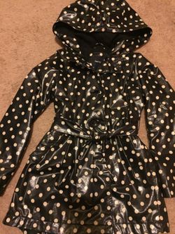 Kids GAP rain coat size small 6-7