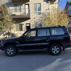 Toyota Land Cruiser 3500$
