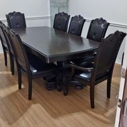 Furniture dining table