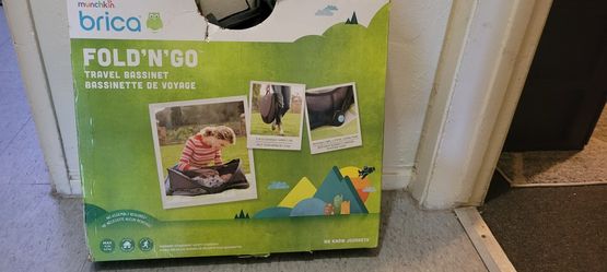 Munchkin Travel Bassinet