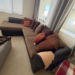 Couch For FREE FREE 
