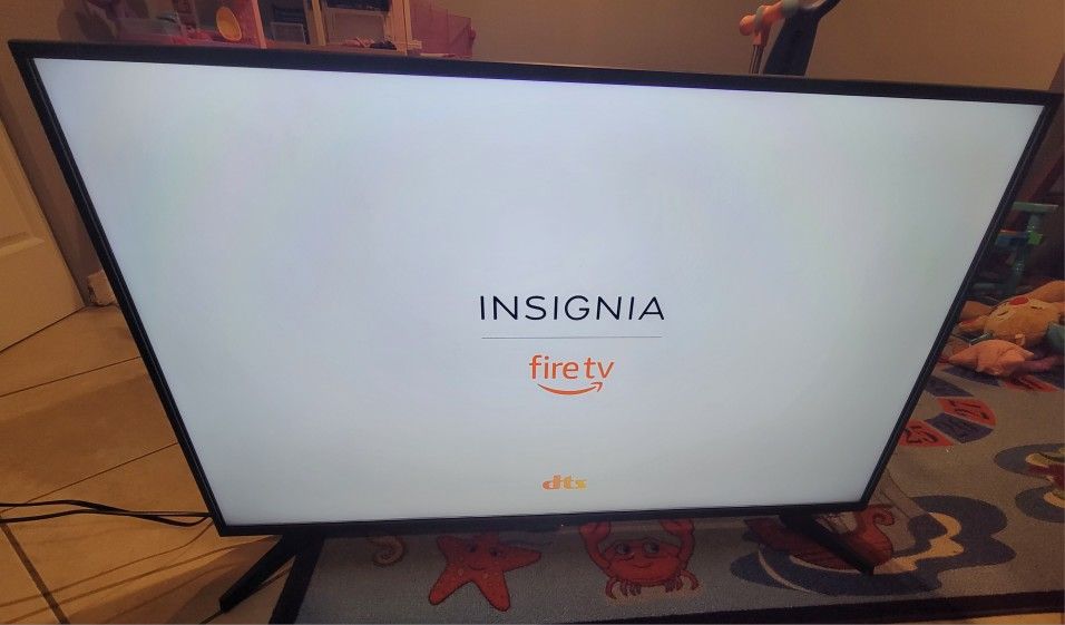 Insignia Fire TV 43" LED 4K SMART TV