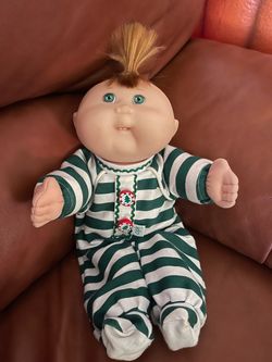 1998 Cabbage Patch Kids Holiday Baby Doll