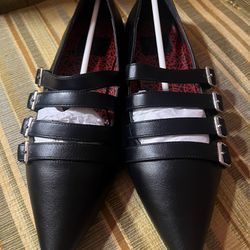 Black Flat Women’s Shoe 