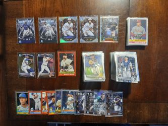Baseball cards lot