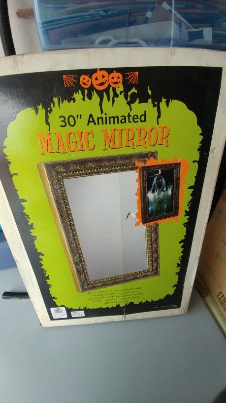 Magic Power Animated Haunted Mirror Skeleton Retired Halloween Prop Sensor 30