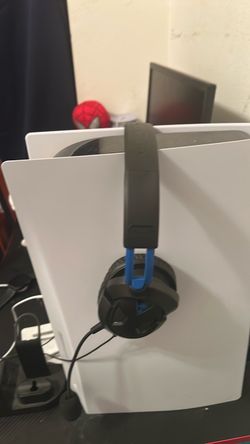 Ps5 and monitor