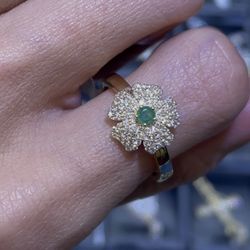 14K Diamond Flower Yellow Gold Ring 
