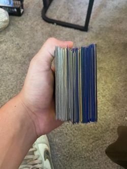 Pokémon Trading Cards (100+)