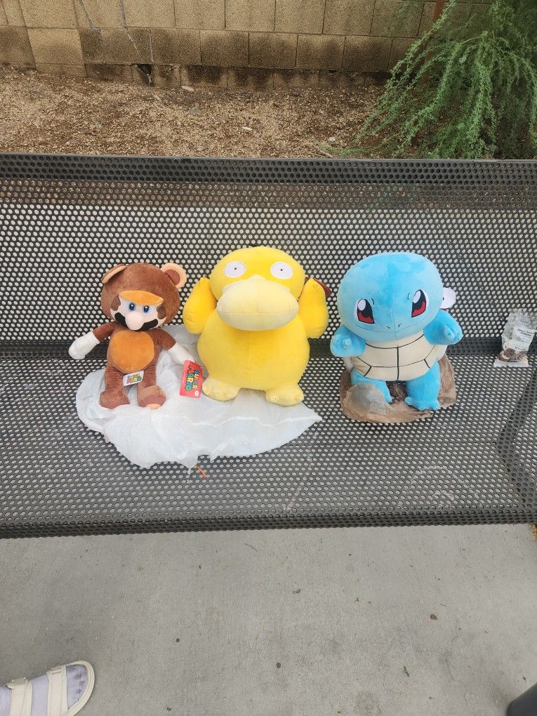 Pokémon Stuffed animal And Super Mario 