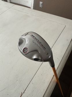 TaylorMade Rescue Dual 4 Hybrid 22°. Upgraded Shaft.