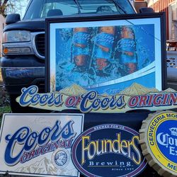 Vintage Metal Beer Signs & Mirrors