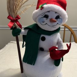 NWT Annalee Dolls Snowman With Cardinal 2022
