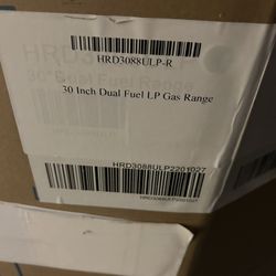 Brand New 30in Dual Fuel lol Gas Range 