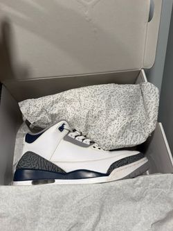 Jordan 3 Midnight Size 9.5