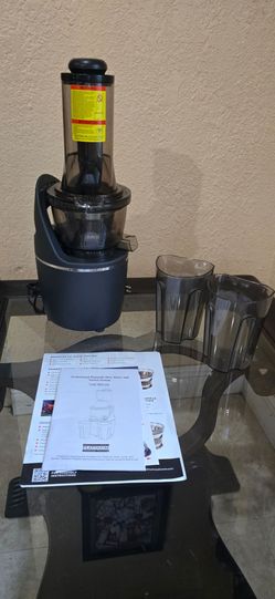 Professional Platinum Slow Juicer & Sorbet System (Model HH-916D)