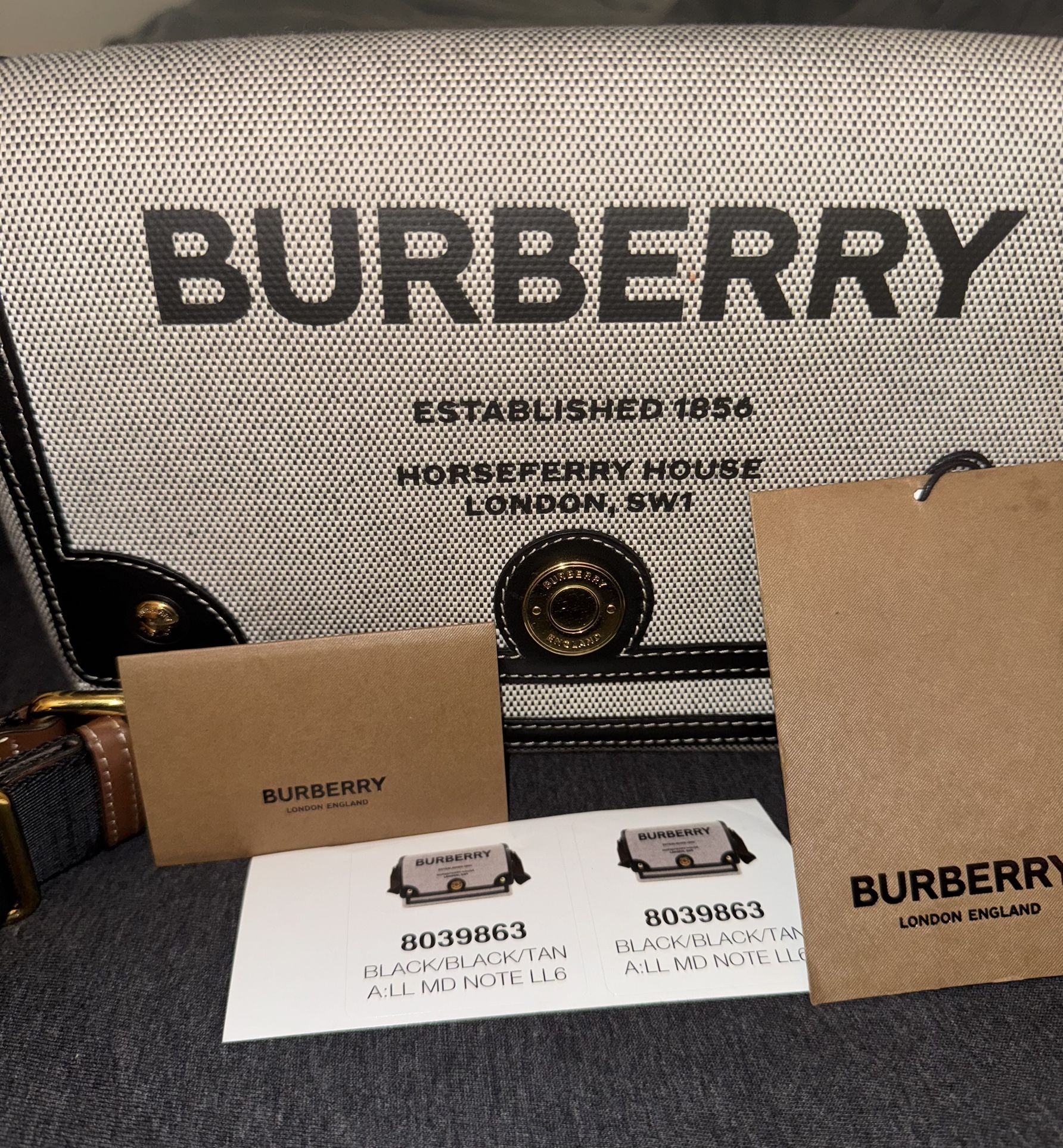 💼  Authentic Burberry Horseferry Canvas Bag Black And Gray