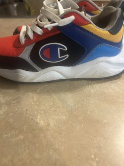 Champion Sneakers Size 6 Youth