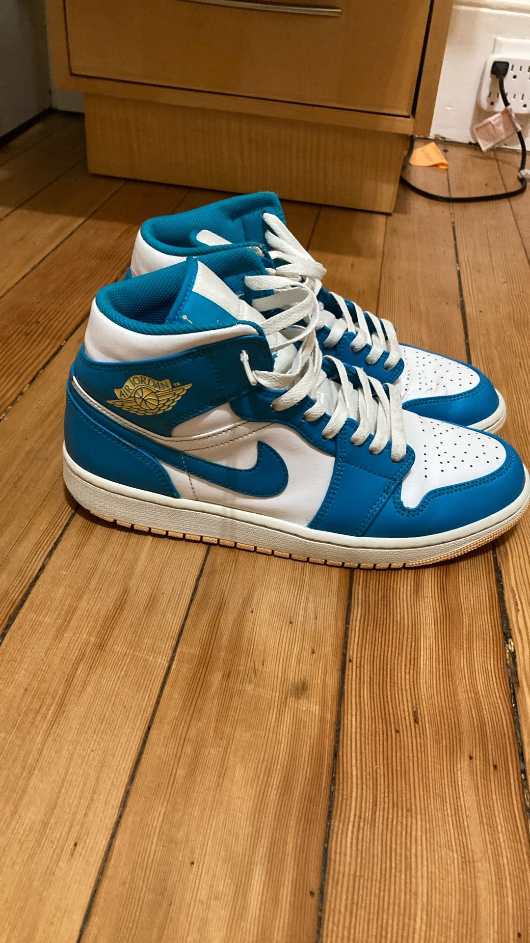 Jordan 1 Aquatone