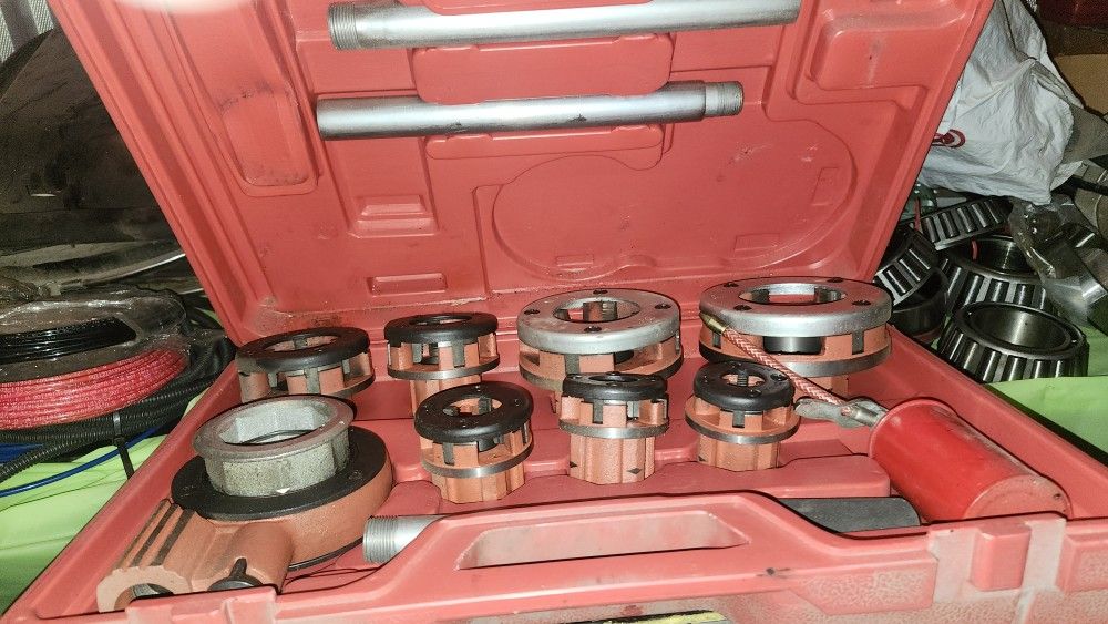 Pipe Threading Kit