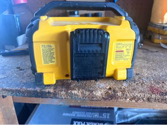 Dewalt speaker with battery