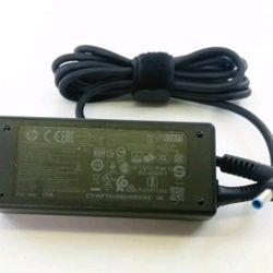 HP 740015-002 45W AC Adapter Charger