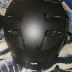 BERN Snowboard Helmet