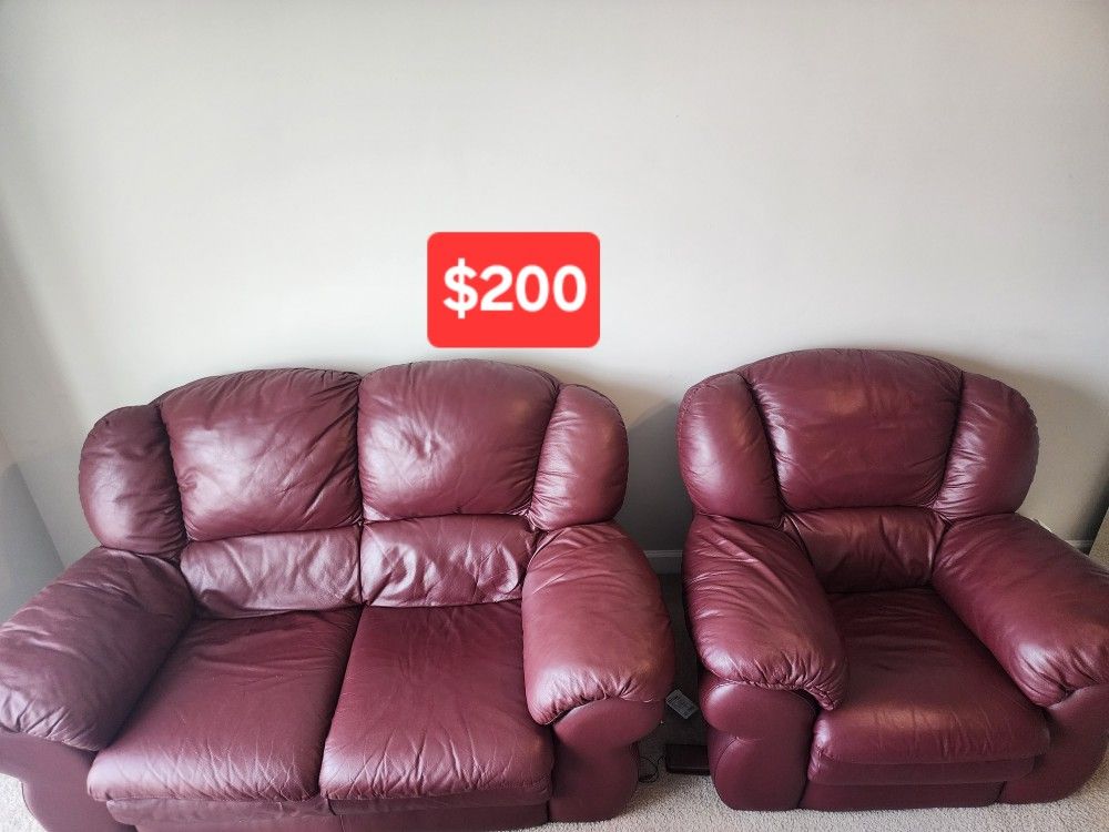 Leather Couches Great Condition And Very Clean