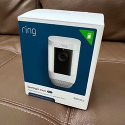 Ring Spotlight Camera Pro (Battery) - White 