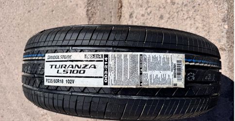 Single (1) 235 60 18 Bridgestone Turanza LS100 tire