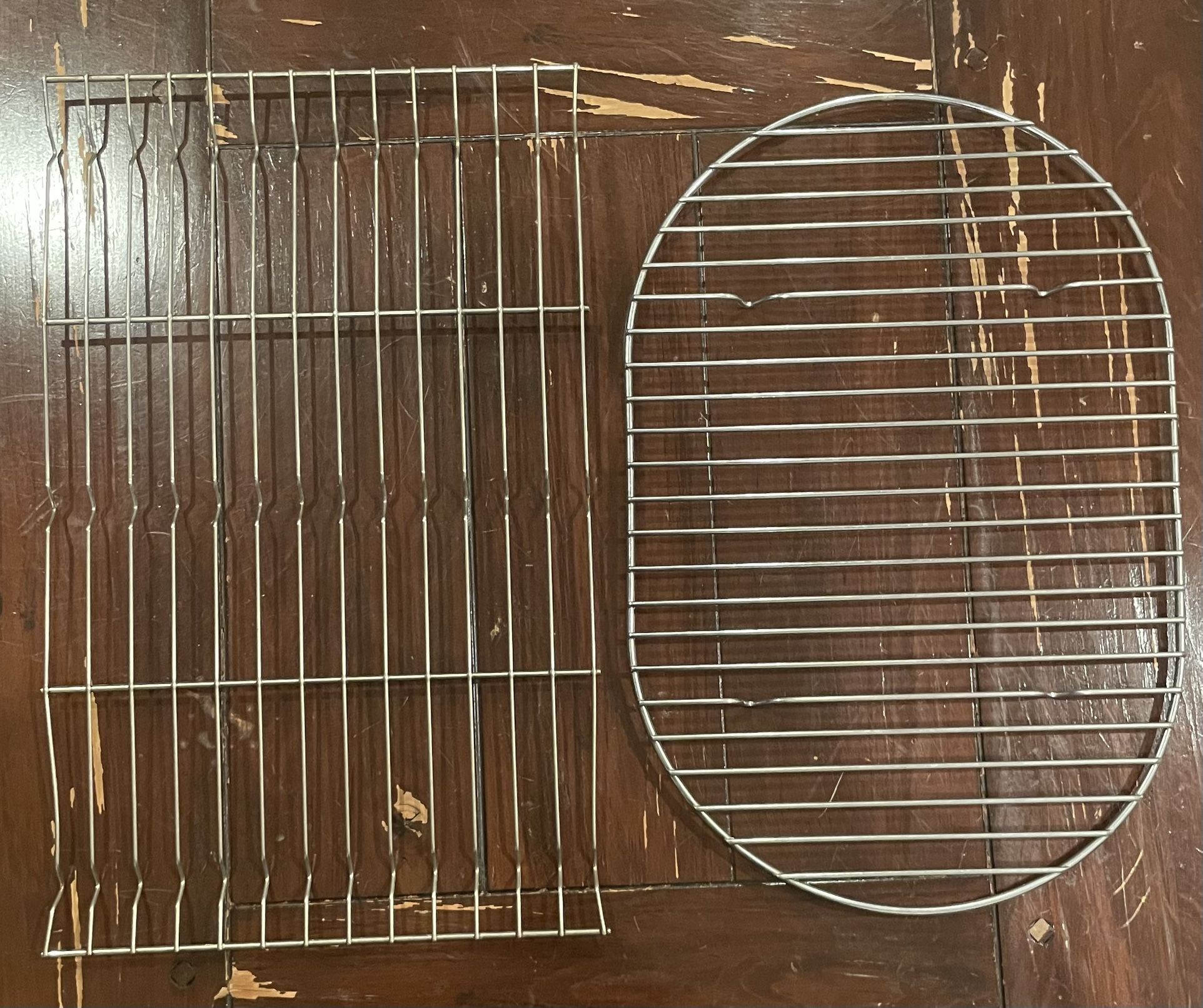 2 - COOLING RACKS