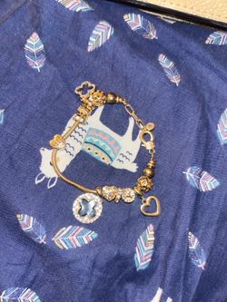 Charm bracelet