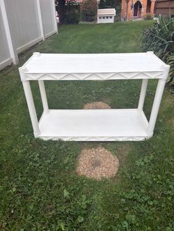 Storage shelf