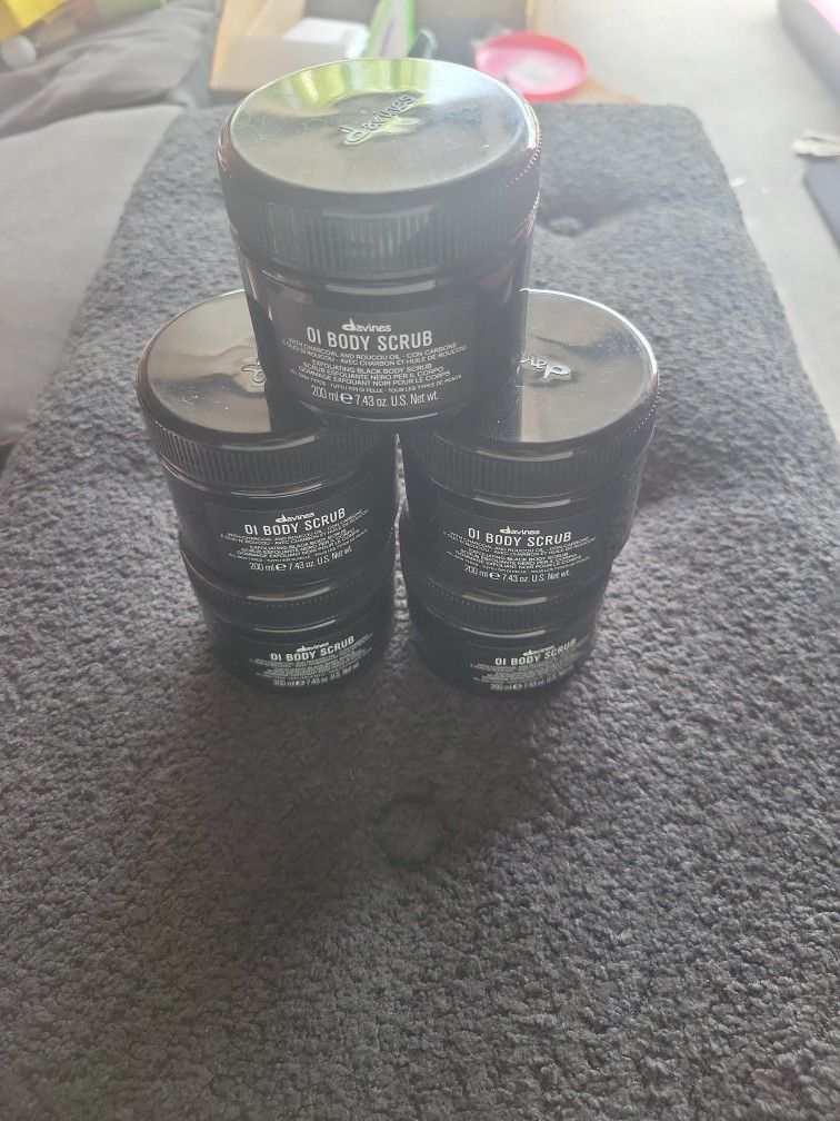 Davines Body Scrub
