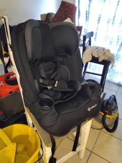 Child car seat nice and clean for sale in Pine Hills
