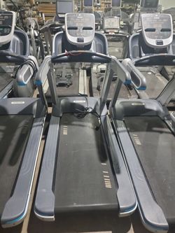 Precor TRM 835 TREADMILL