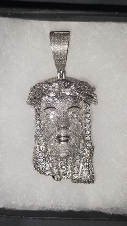Diamond Jesus Pendant 