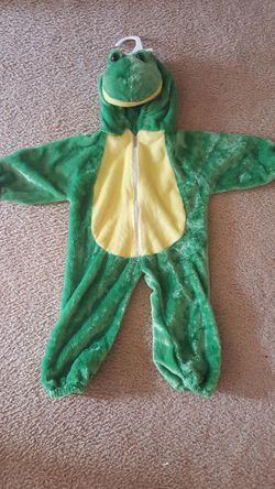 New Baby Dinosaur Costume size 18 mos. ~ $10