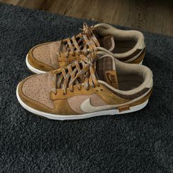 Nike Dunk Shoes Size 9.5 Mens