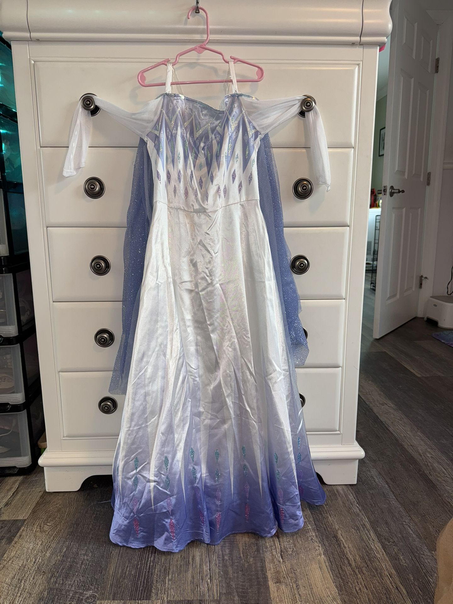 Elsa Princess Dress SIZE 7/8