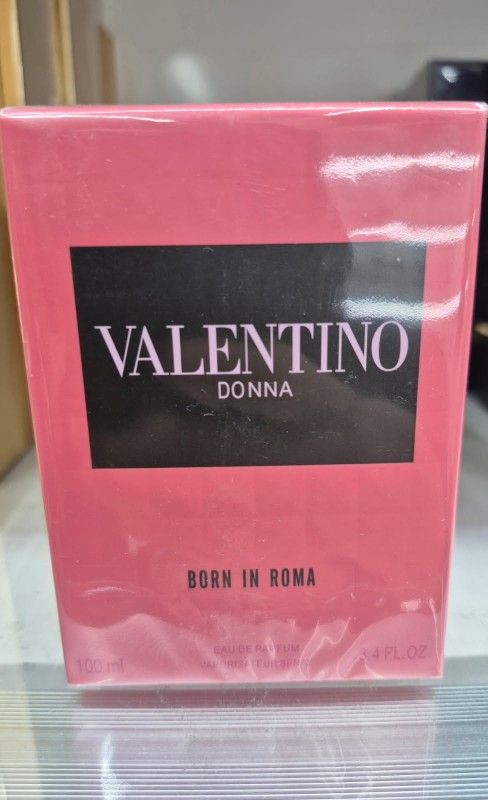 Designer Fragrance: Valentino Donna