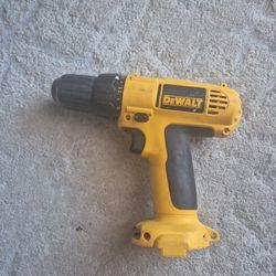 Dewalt DC750 Cordless Drill Driver 