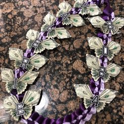 Graduation Leis/2024