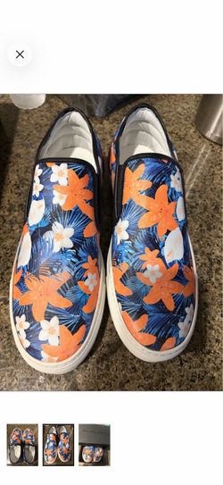 Tropical Floral Print Slip-On Sneakers (Size 9)