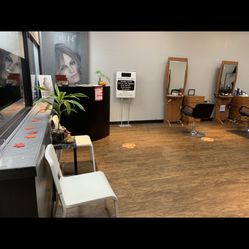 Beauty Salón Stations For Sale