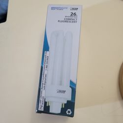 Compact Fluorescent SPECIALTY Light Bulb 26 Watt BRIGHT WHITE